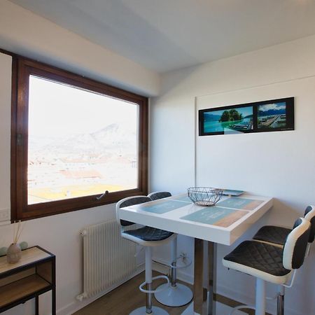 Le Sommet Citadin Avec Vue Annecy Exterior foto